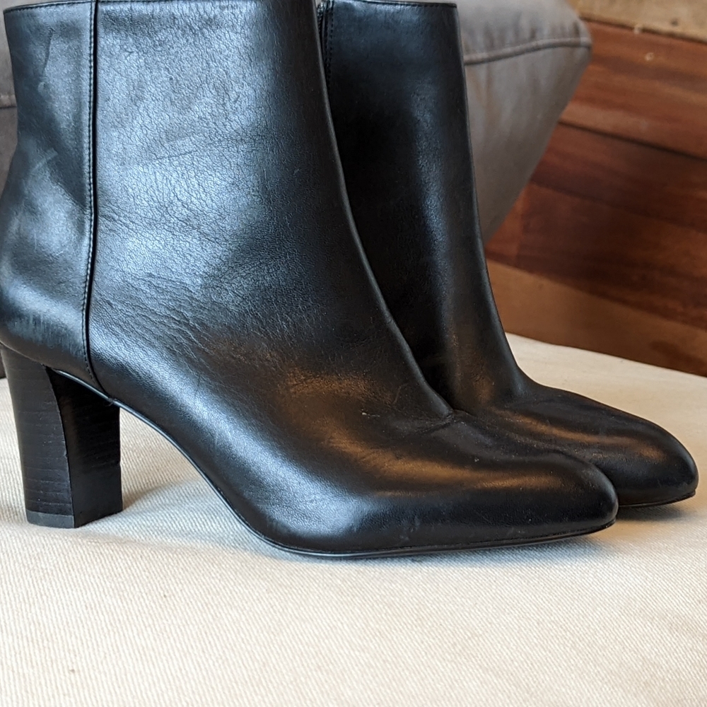 Talbots ankle boots size 7 new never worn